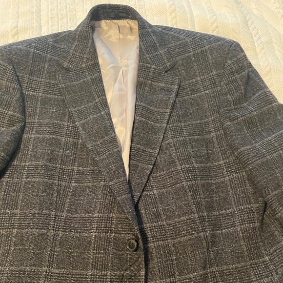 Hugo Boss Blazer - Picture 1 of 4